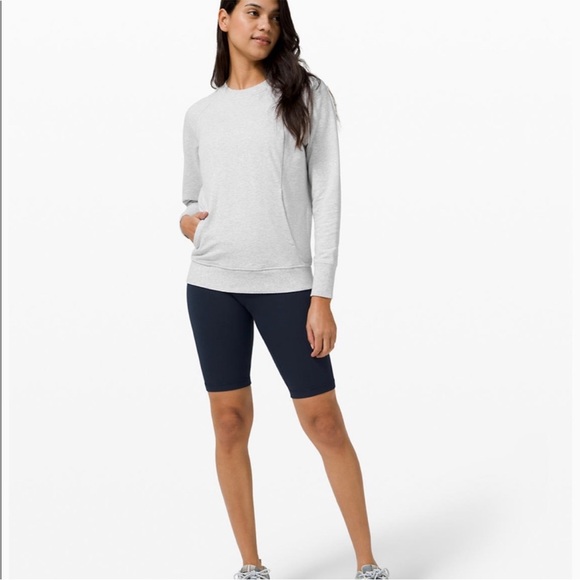 Lululemon Scuba Crew Heathered Core Ultra Light Grey Size 6 - Picture 1 of 9